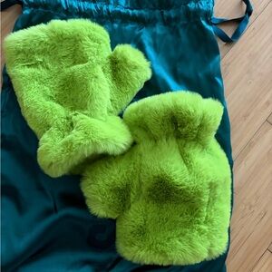 Apparis Lime Green Faux Fur Mittens